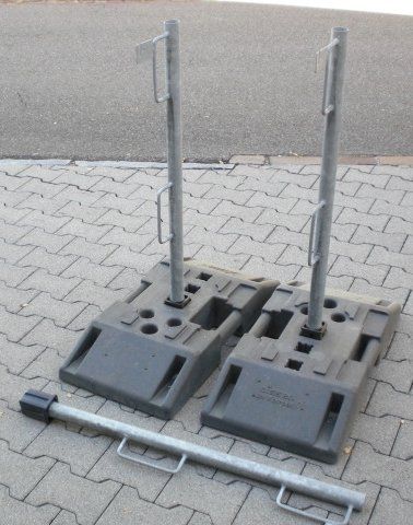 Rivestimenti per pavimenti: Absperrmaterial – Usato da Künten venduto da Baxbani01