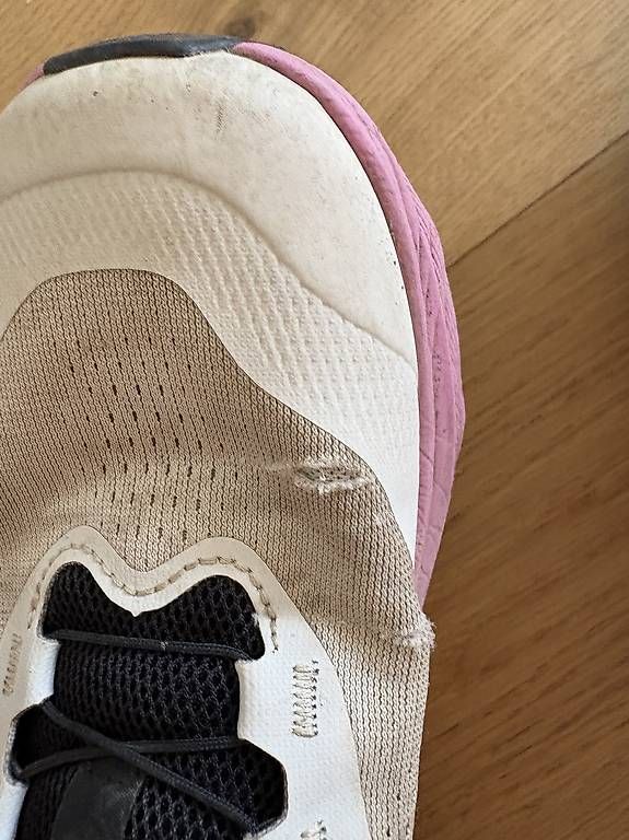 Salomon Scarpe da uomo: Salomon Laufschuhe / Grösse 43 1/3 – Usato da Teufen AR venduto da nedunja 3