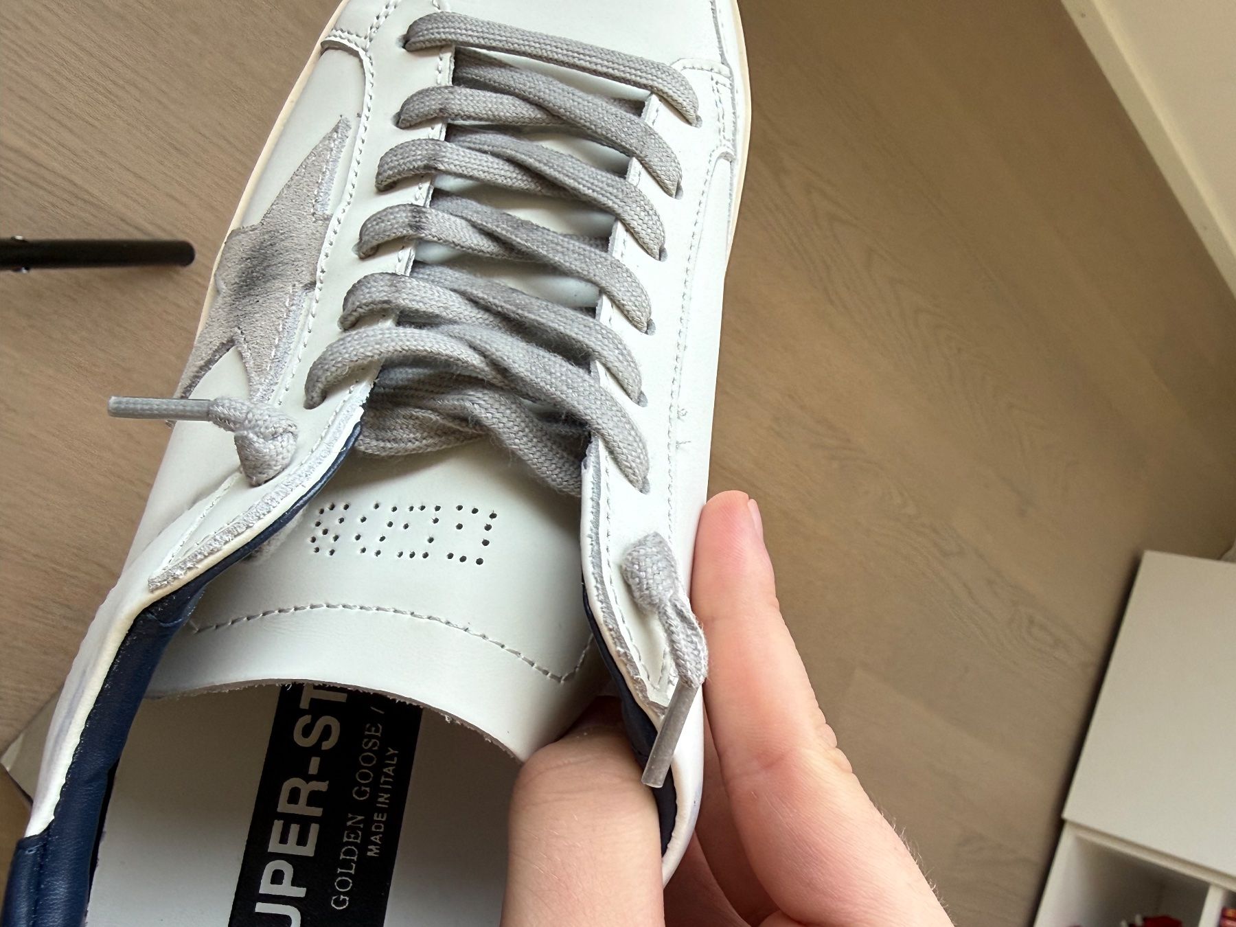 Golden Goose Chaussures hommes: Golden Goose Superstar 42 – Neuf avec emballage d'origine à Allschwil par lor_6cgq 6