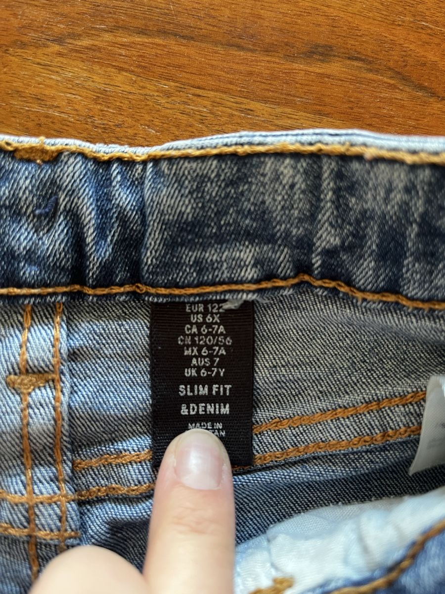 H&M Hosen: Jeans Gr. 122 – Gebraucht aus Chur von cardem86 1