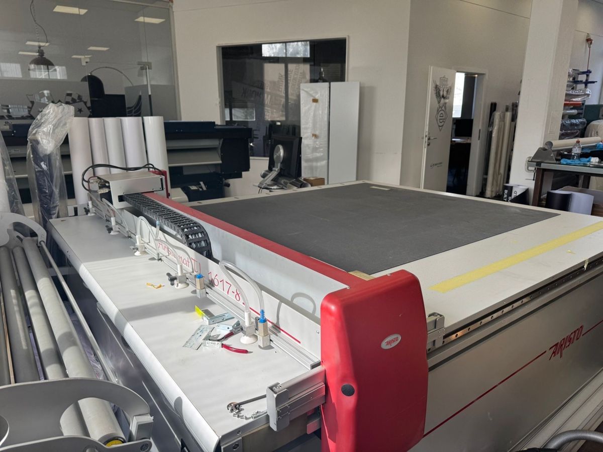 AristoMat TL 1617-8 Schneideplotter (Defekt) in Stäfa für CHF 2730 ...