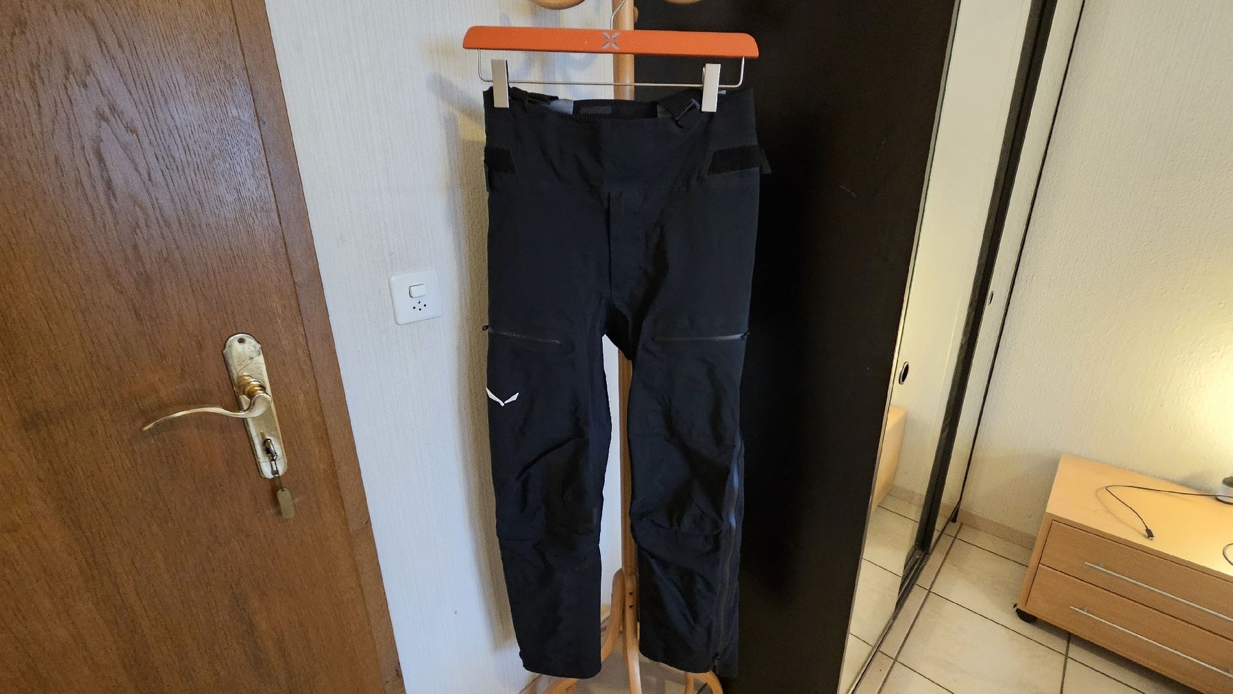 Salewa Pantaloni: Salewa Ortles GTX Pro Hose M/48 – Usato da Sursee venduto da paul256 1