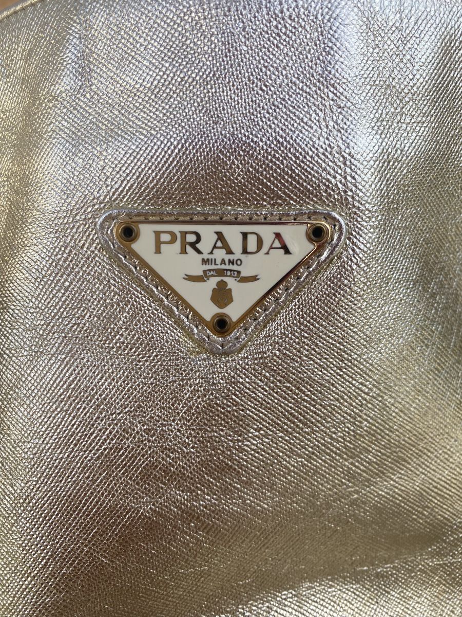 Prada Borse da donna: Prada Gold Metallic Tasche – Usato da Steffisburg venduto da viv_5tqt 8