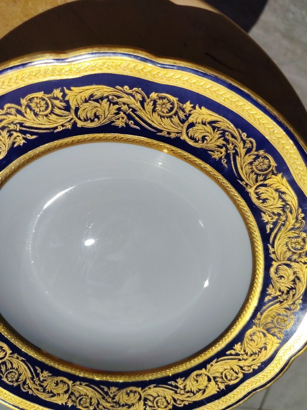 Bernardaud Piatti: Assiette Bernardaud Limoges "Vendôme" dorée – Usato da Le Locle venduto da Oldthingslover 6