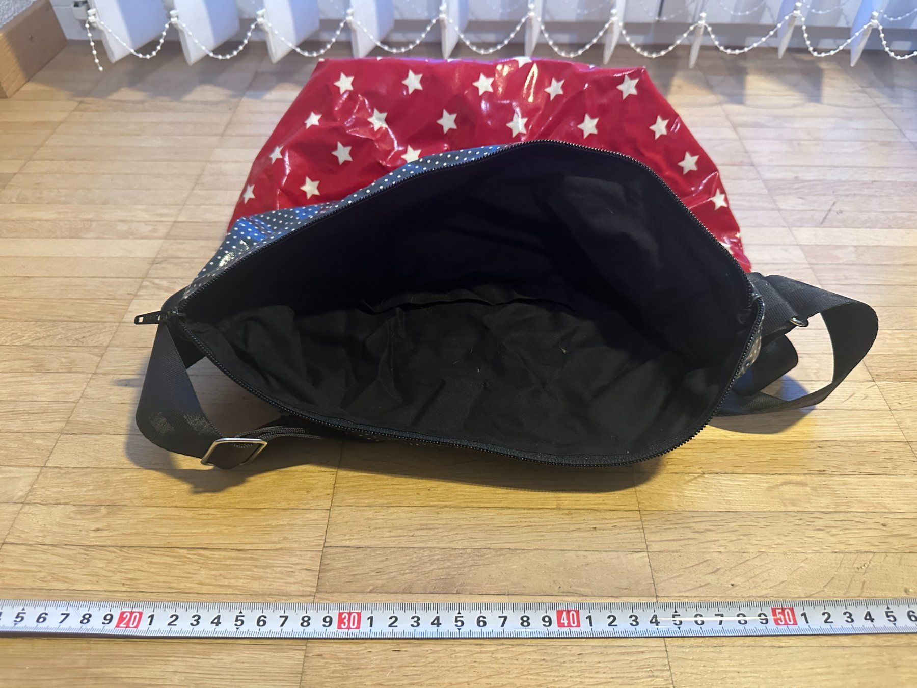 Borse da donna: Damen Handtasche rot / schwarz – Usato da Zug venduto da Supervamp 1