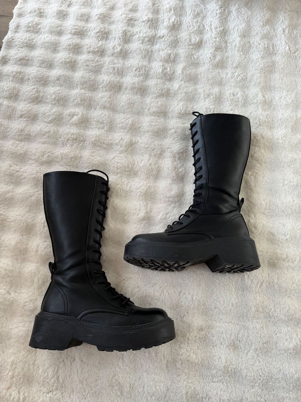 Only Scarpe da donna: Bottines noires à plateforme et lacets – Usato da Biel/Bienne venduto da Rinee_G 1