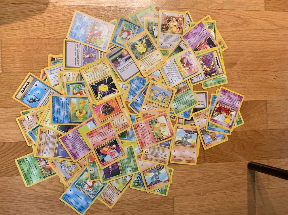 100 Pokémonkarten Geschenkpaket – Seltene Karten Garantiert! – Ideal Als Geschenk Für Sammler & Fans