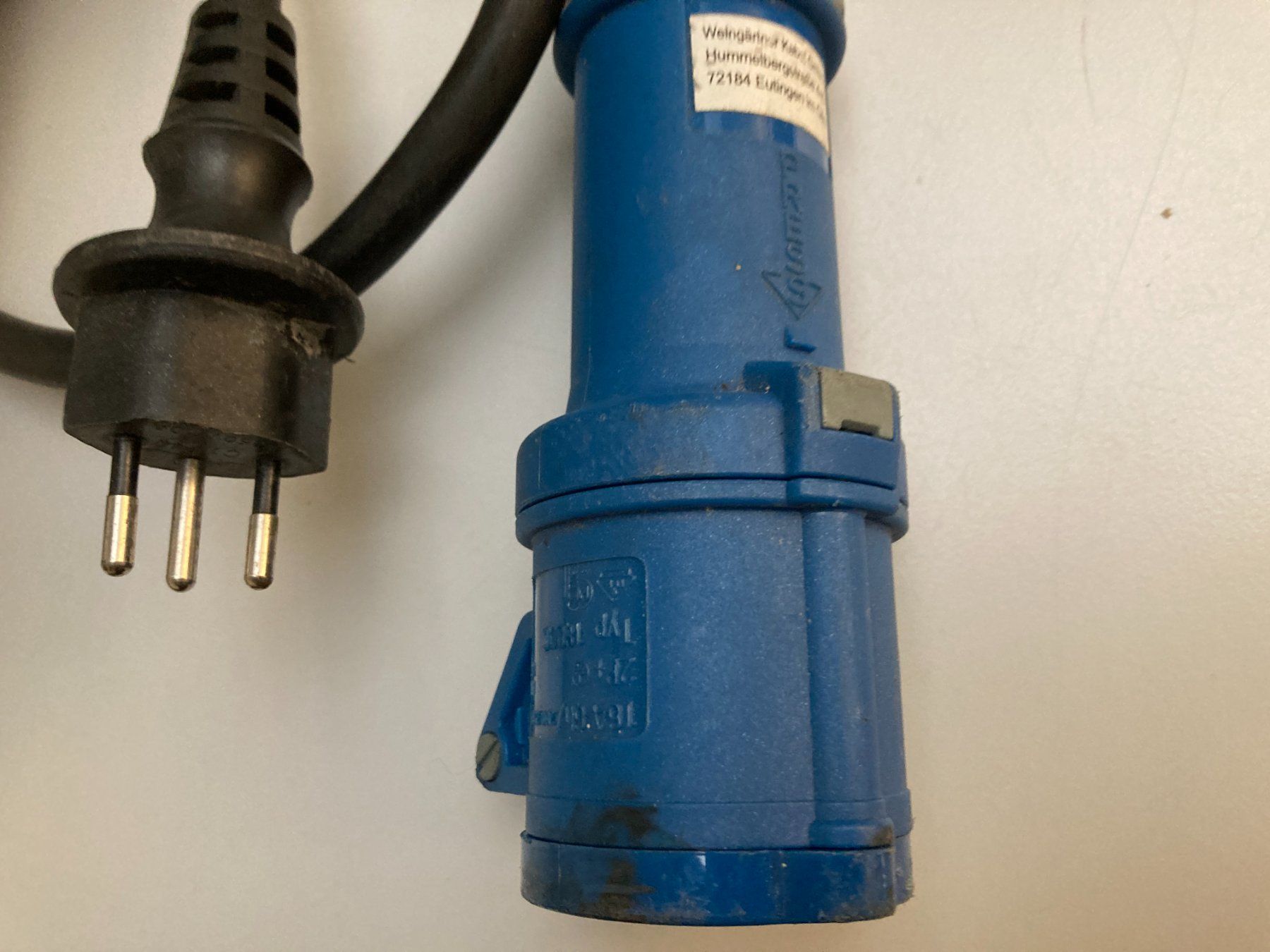 Unità & Adattatore: Camping Stecker/Buchse, 3-polig, blau, 2.5m! Adapter – Usato da Cham venduto da WB2223 2