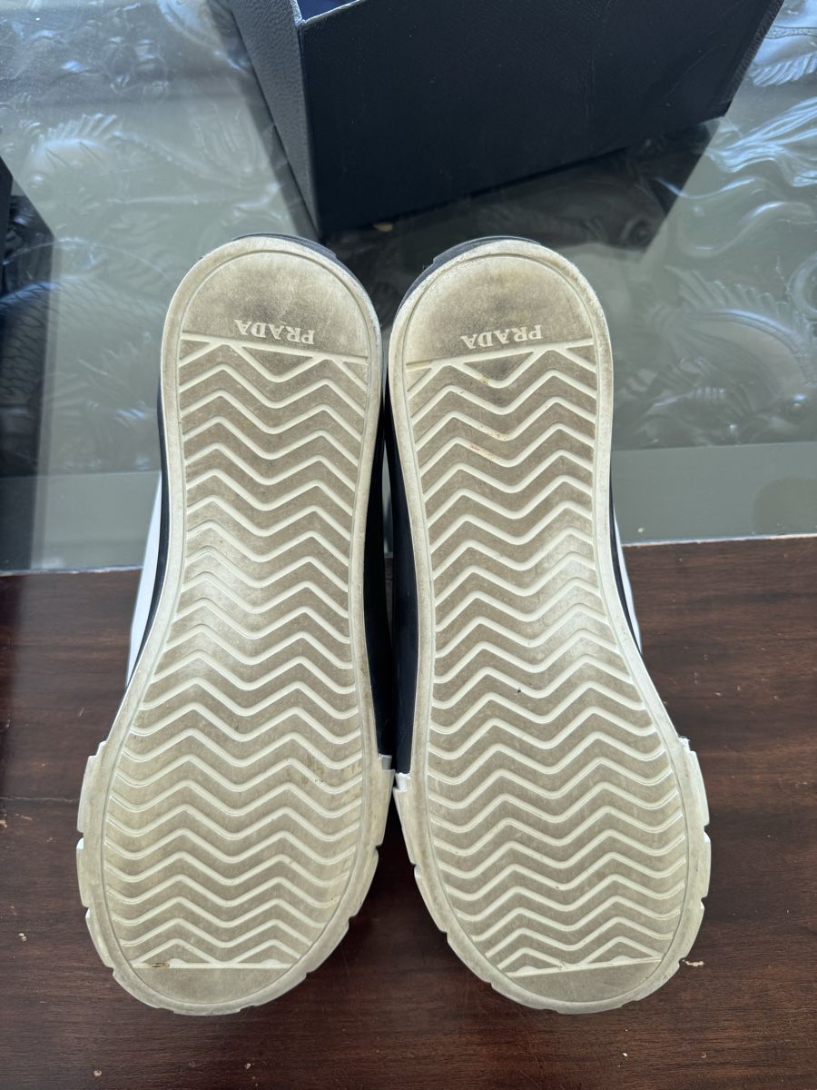 Prada Herrenschuhe: Prada Schuh grösse 44 – Gebraucht aus Kreuzlingen von kan_9w8k 3