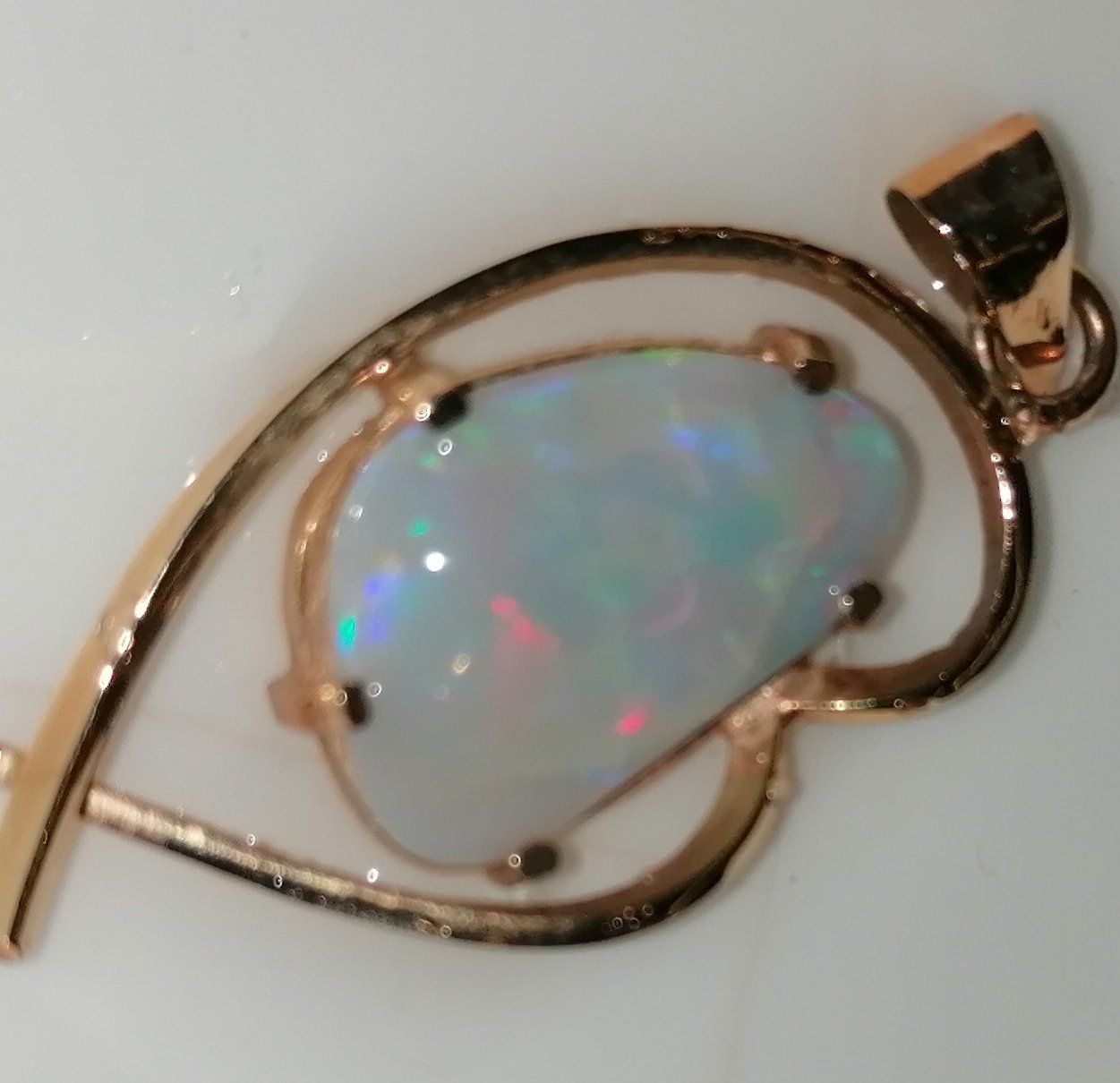 Ciondoli: Opal Anhänger 18K – Usato da Kriens venduto da jamal012 1