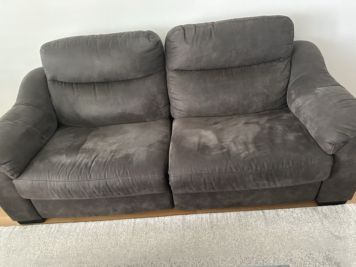 Divani: Sofa 3-2–Sitzer mit Relaxfunktion dunkelgrau Stoff – Usato da Kloten venduto da digi-Galaxy
