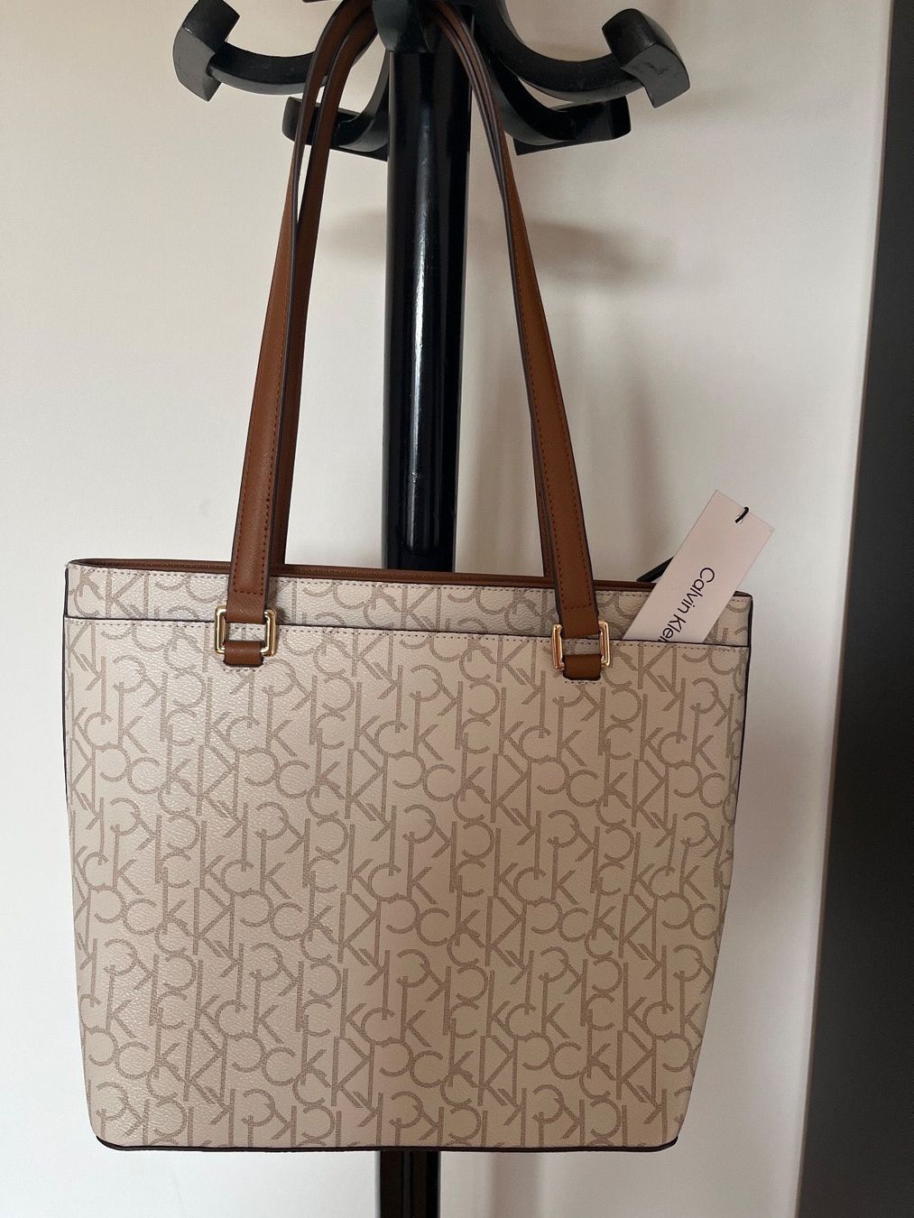 Calvin Klein Taschen für Damen: Calvin Klein - Handtasche, vanilla, Logoprint, Kette – Neu (gemäss Beschreibung) aus Luzern von Jiggy_8898 2