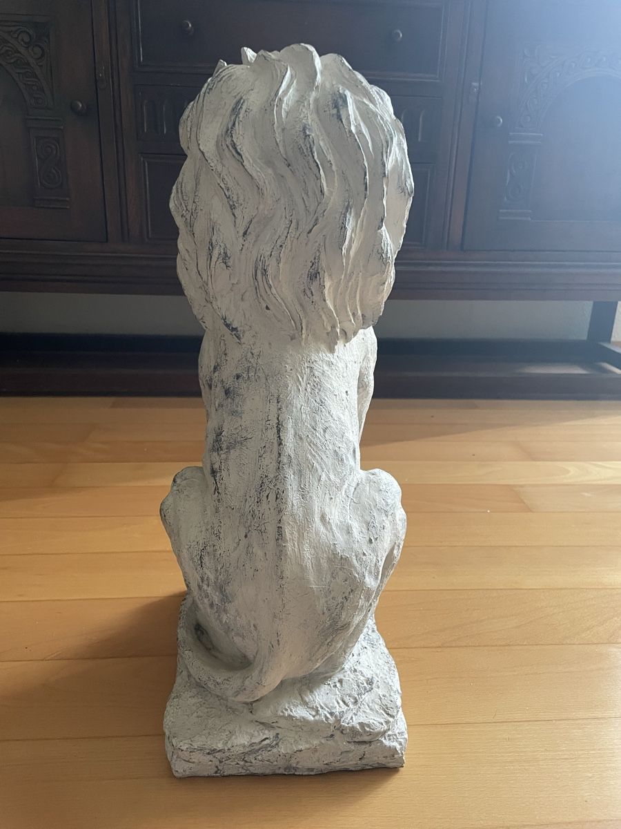 Figuren: Dekolöwe – Gebraucht aus Zürich von Sphinx04 2
