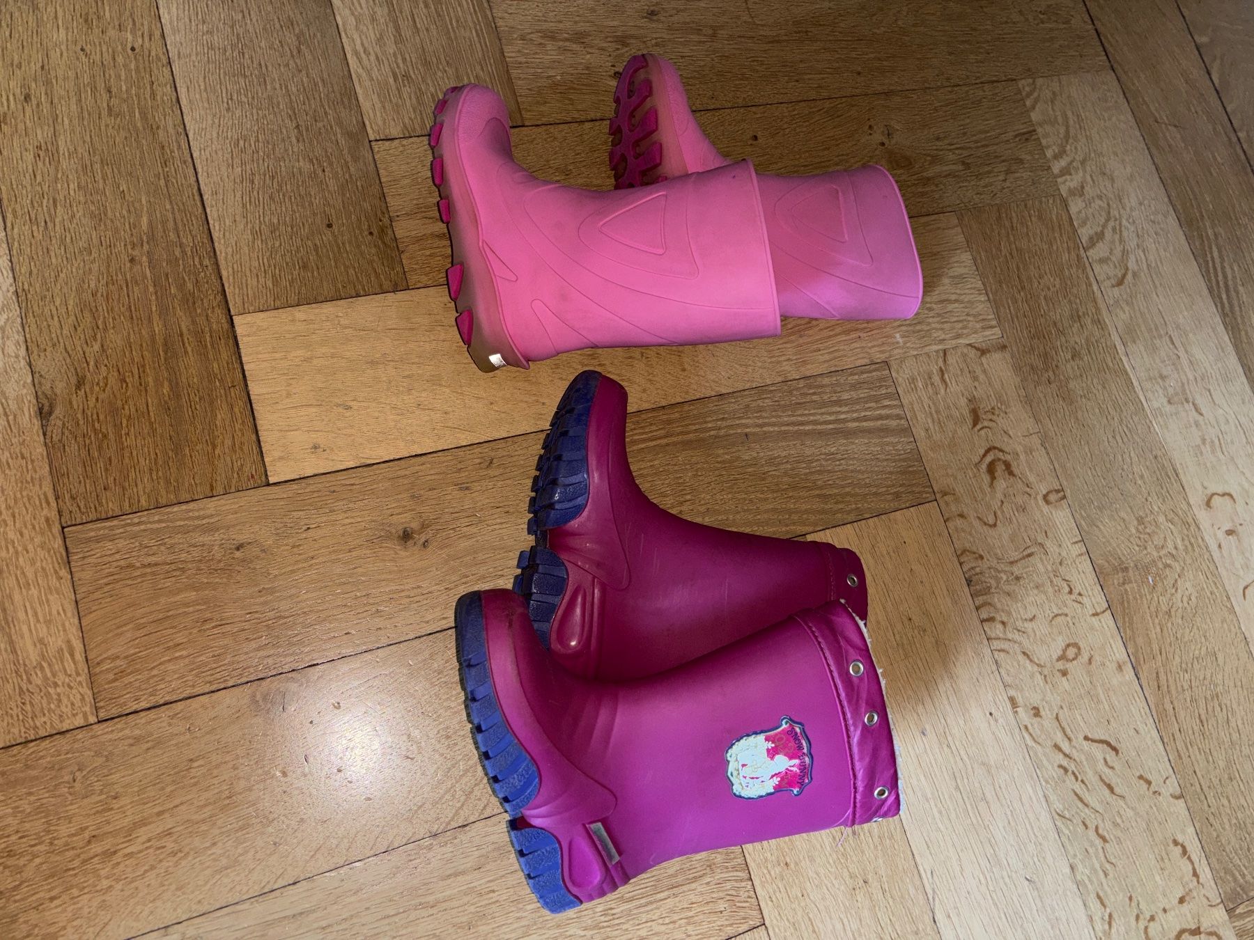 Scarpe per ragazze: Mädchen Gummistiefel, 2 Paar, Gr. 29 – Usato da Bern venduto da Innpic