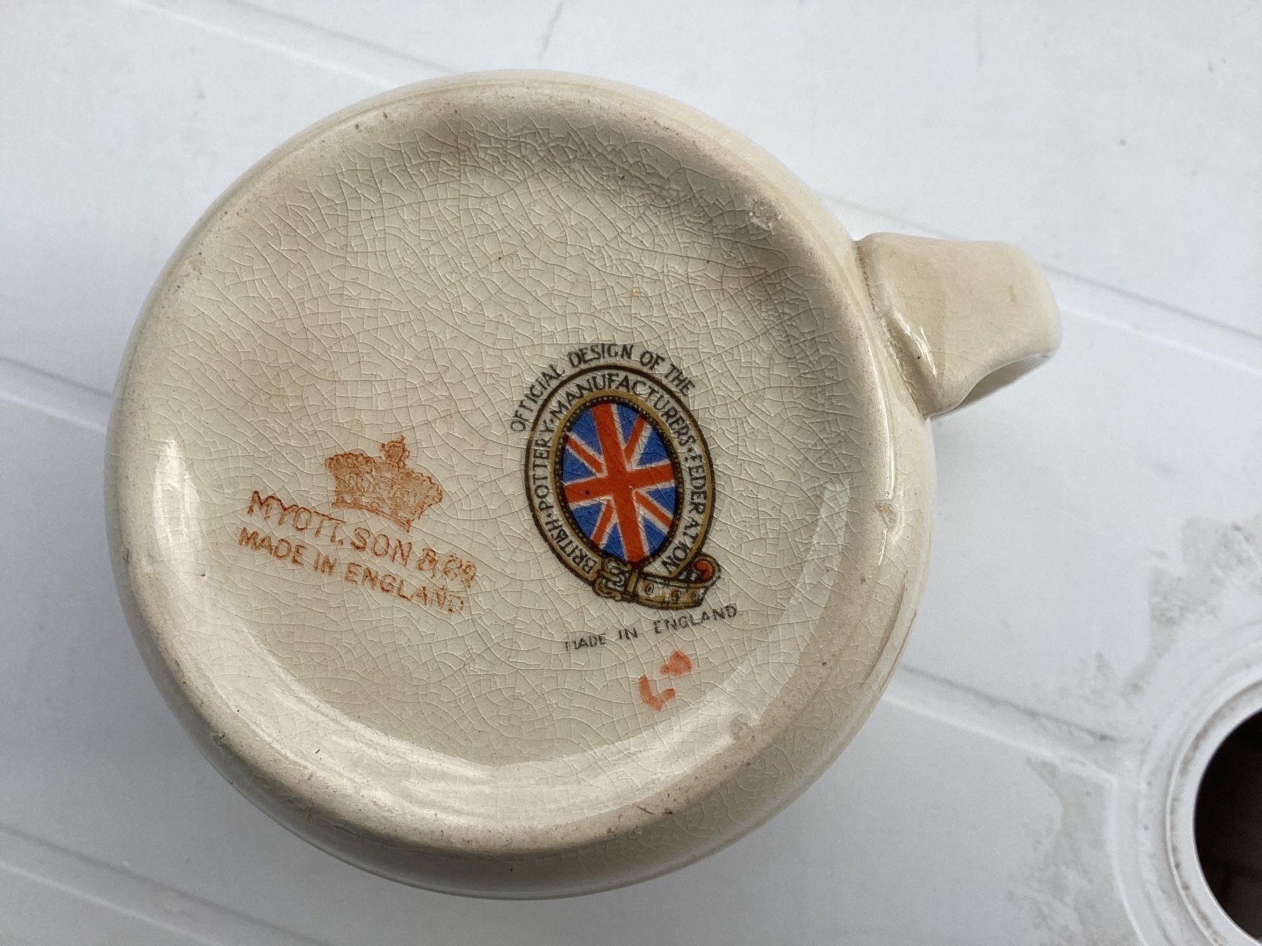 Tazze: 3 tasses vintages commémoratives – Usato da Pully venduto da claddagh 2