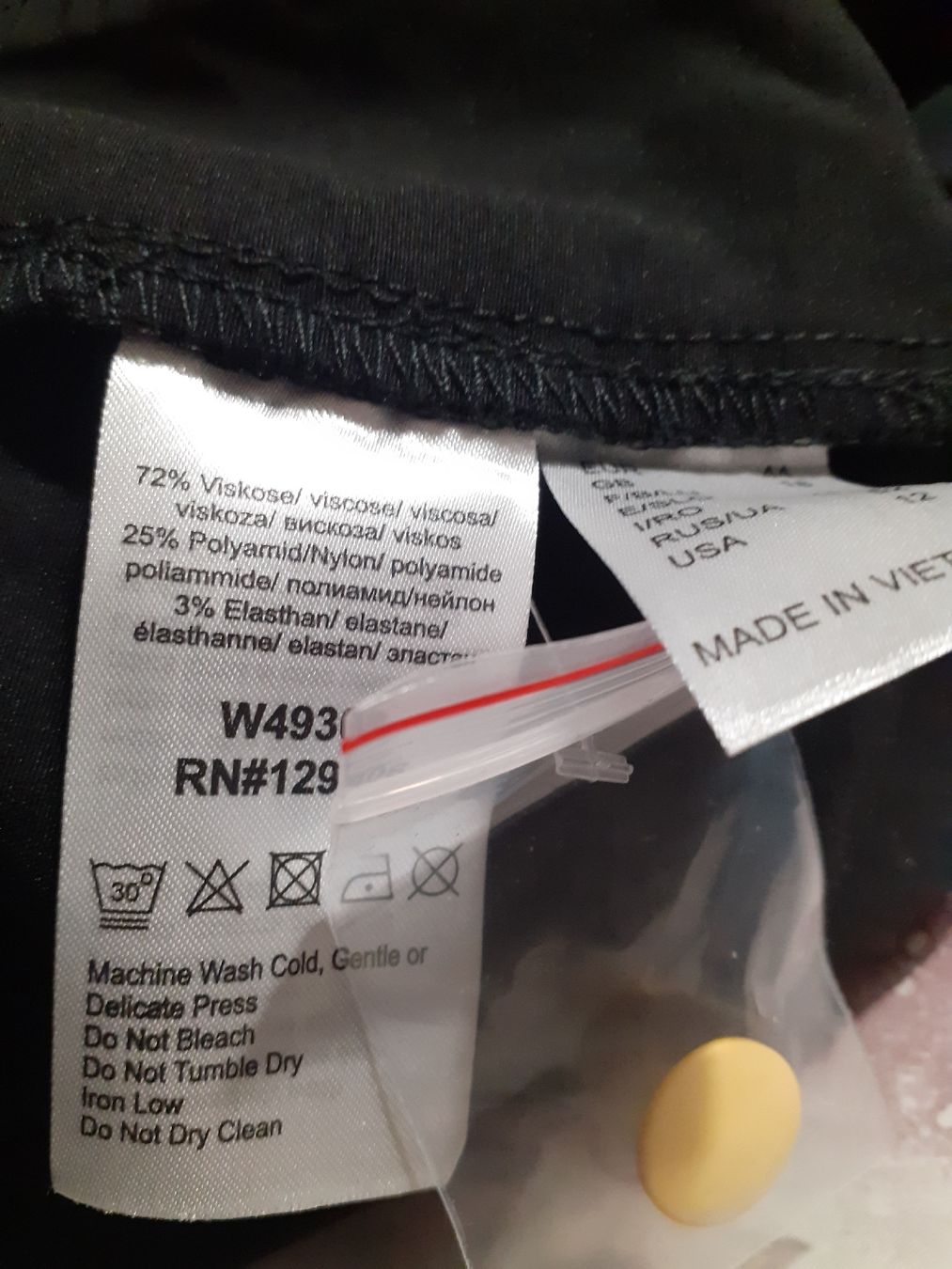 Pantaloni: Schwarze Schlupfhose 44 Neuwertig – Nuovo (secondo la descrizione) da Kloten venduto da elb_9qvr 1