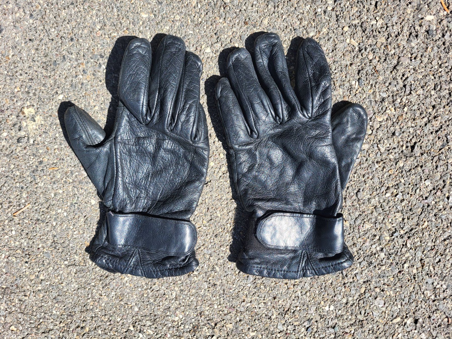Handschuhe & Handstulpen: Leather gloves – Gebraucht aus Wallisellen von ire_z2yn 2