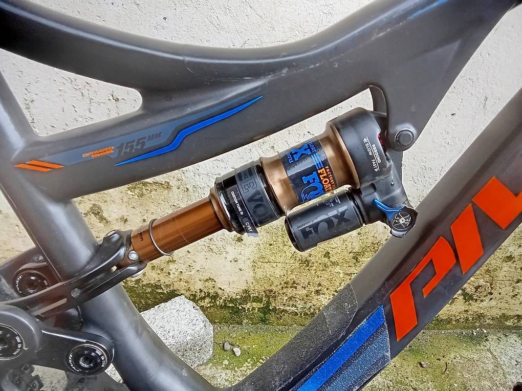 Velos: Pivot Firebird mountain bike enduro-downhill – Gebraucht aus Massagno von arr_7gcr 3