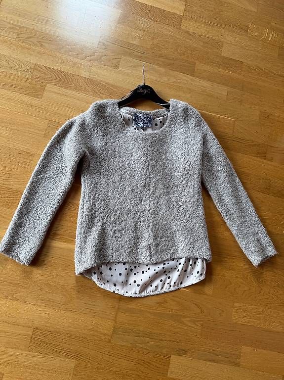 Maglioni & Felpe: Kuscheliger Pullover / Rückendetail / Gr. 36 – Usato da Hünibach venduto da s.leptir 3