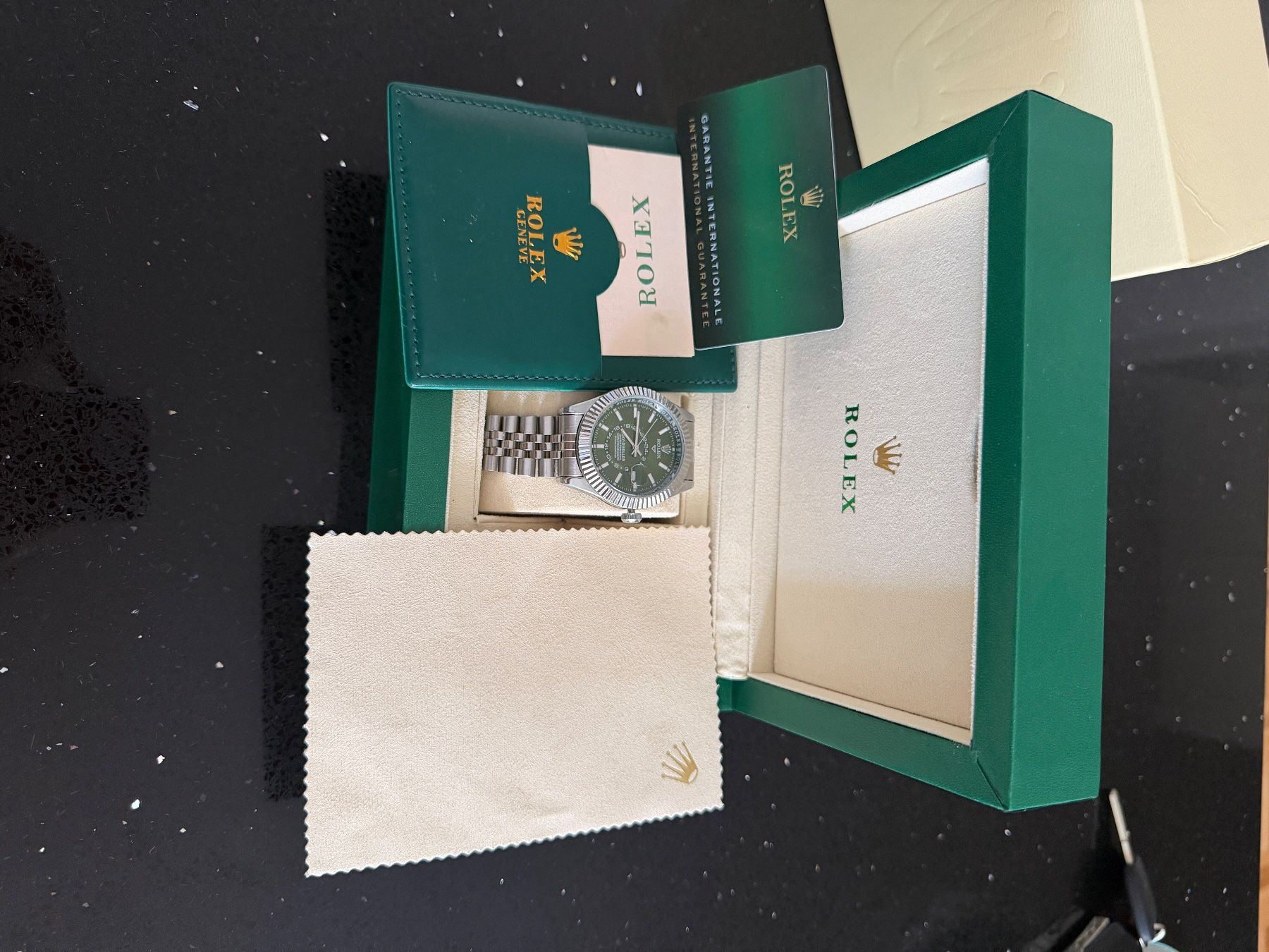 Rolex Uhren: ROLEX uhr – Gebraucht aus Oberentfelden von Lumi_Shpresa 3