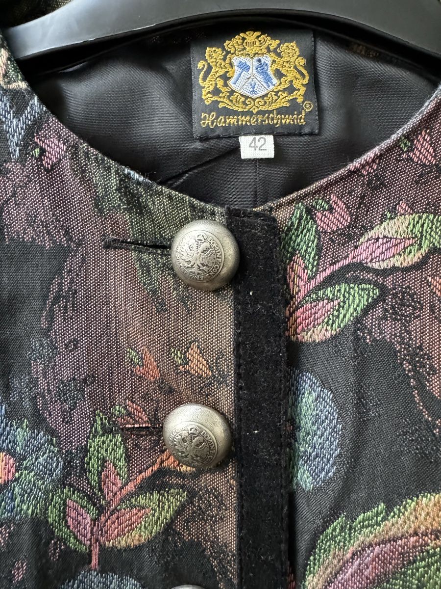 Giacche: Hammerschmid Blazer – Usato da Binningen venduto da Sophiescloset 2