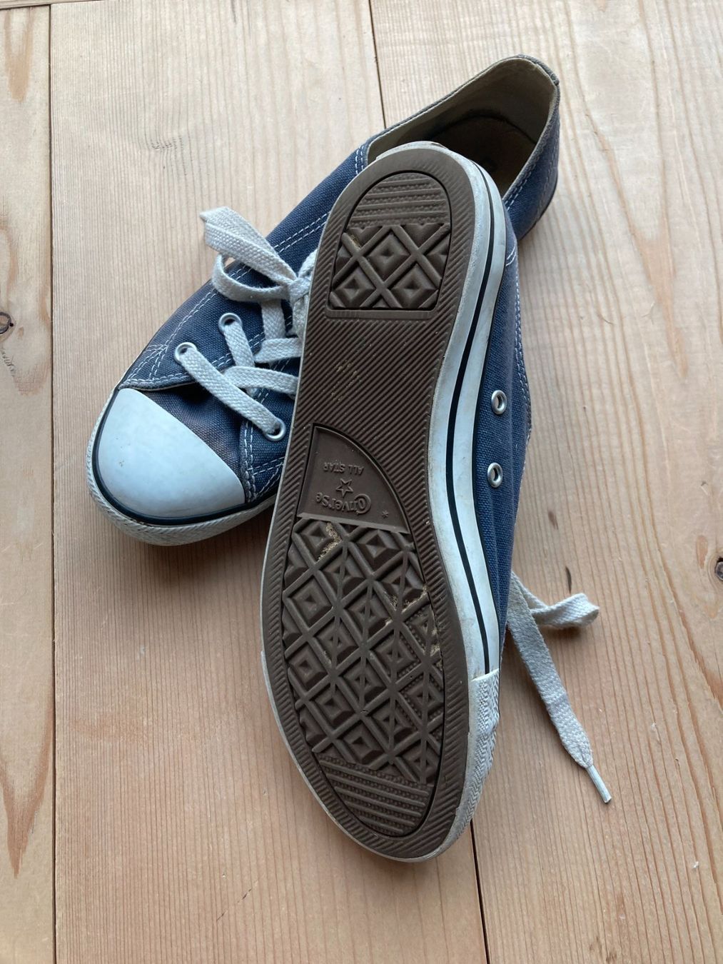 Scarpe da donna: Sneaker Damen All Star Gr. 39 – Usato da Boltigen venduto da emolaki 1