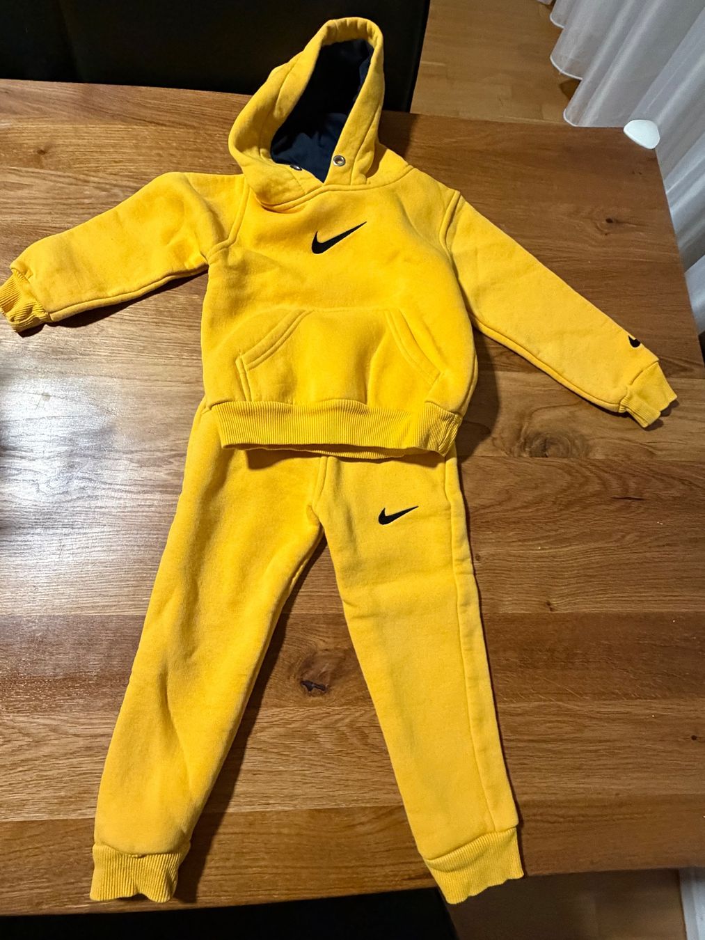 Ensembles: Nike Trainer Gr.92 – D'occasion à Bad Zurzach par simba1995