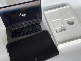 MacBook Pro 2018 15