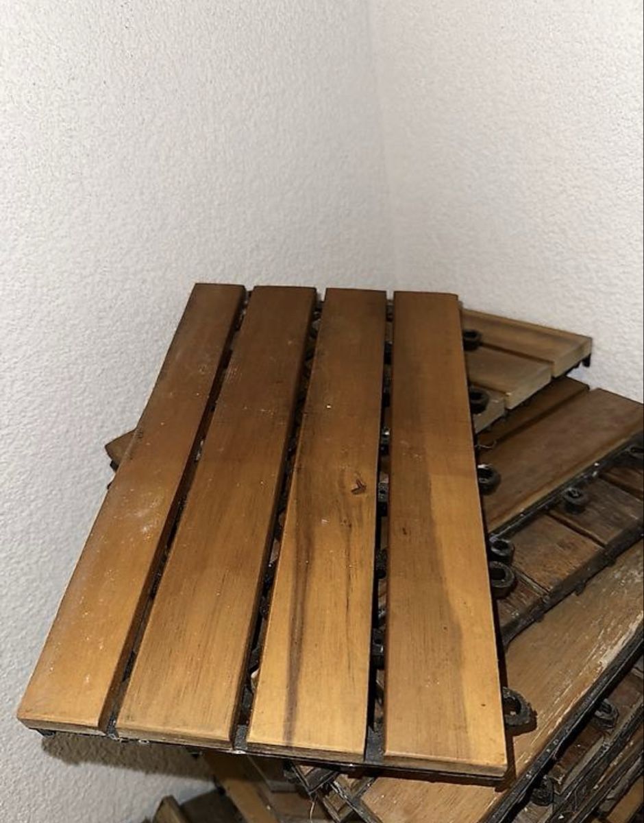 Revêtements de sol: Akazienholz Klickfliesen – D'occasion à Zürich par dealornodeal7 2