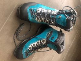 Wanderschuh LOWA