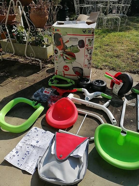 Véhicules pour enfants: Dreirad NEU – D'occasion à Binningen par Smile-46