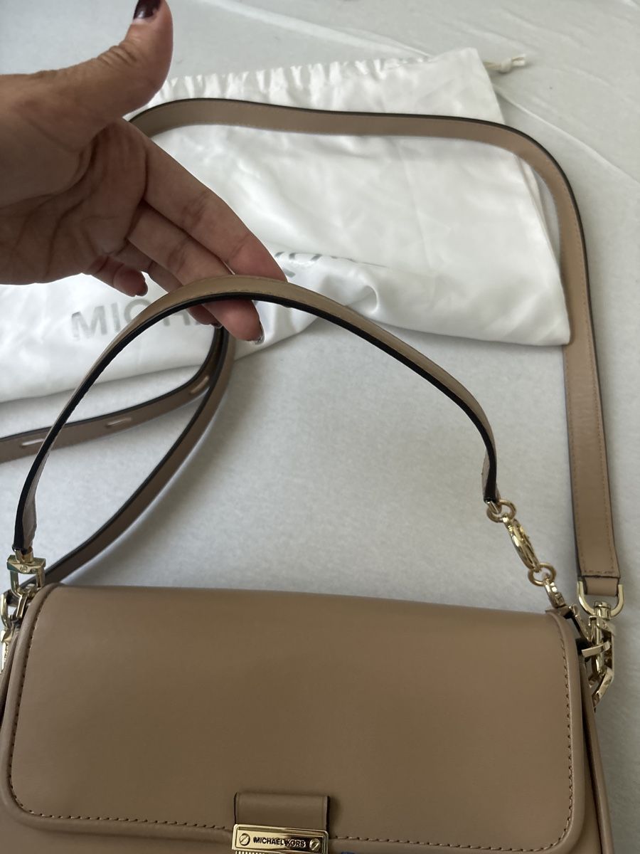 Michael Kors Borse da donna: Michael Kors Tasche, Beige  – Nuovo (secondo la descrizione) da Zürich venduto da del_gdm2 7
