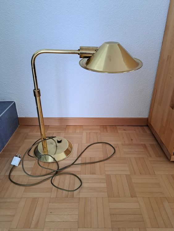 Paris II Messing-Tischlampe Mit Weißem Lampenschirm Trio-Beleuchtung
