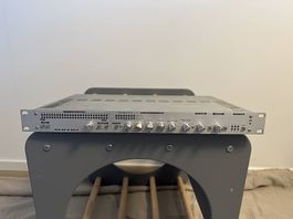 Audient Sumo 16 Summierer mit Bus Comp