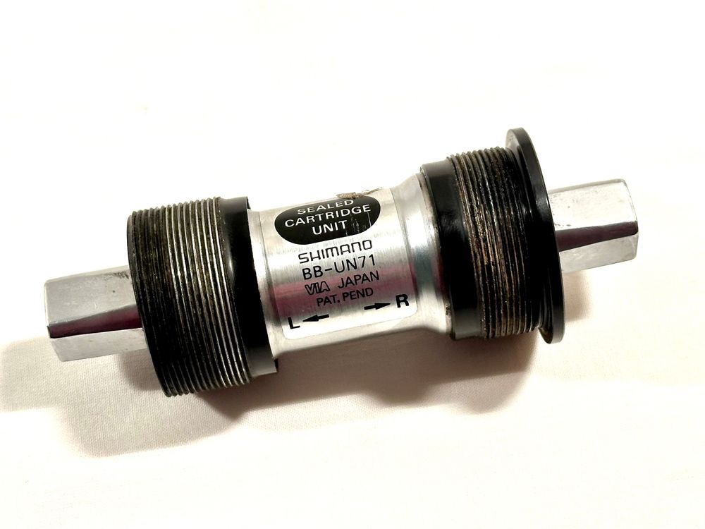 Ancien pédalier conique carré Shimano XT BB-UN71 68 x 107 mm