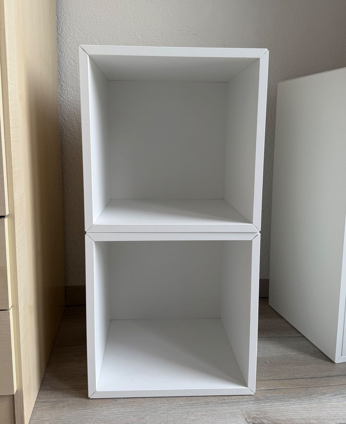Scaffali: 2 Kallax Gestell Boxen – Usato da Gwatt (Thun) venduto da yenasecondhand 1