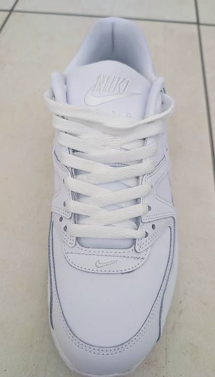 Herrenschuhe: Nike Air Max – Neu und originalverpackt aus Yverdon-les-Bains von cri_7797