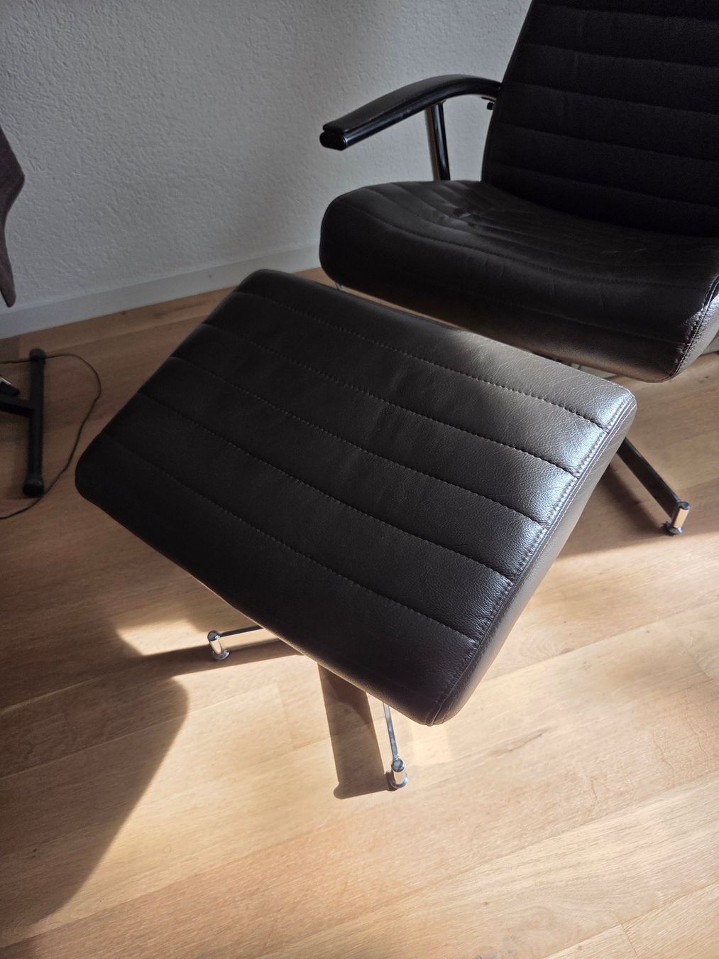 Pfister Liegen & Liegestühle: Liegesessel (Vintage) – Gebraucht aus Muri b. Bern von urs_wrb9 3