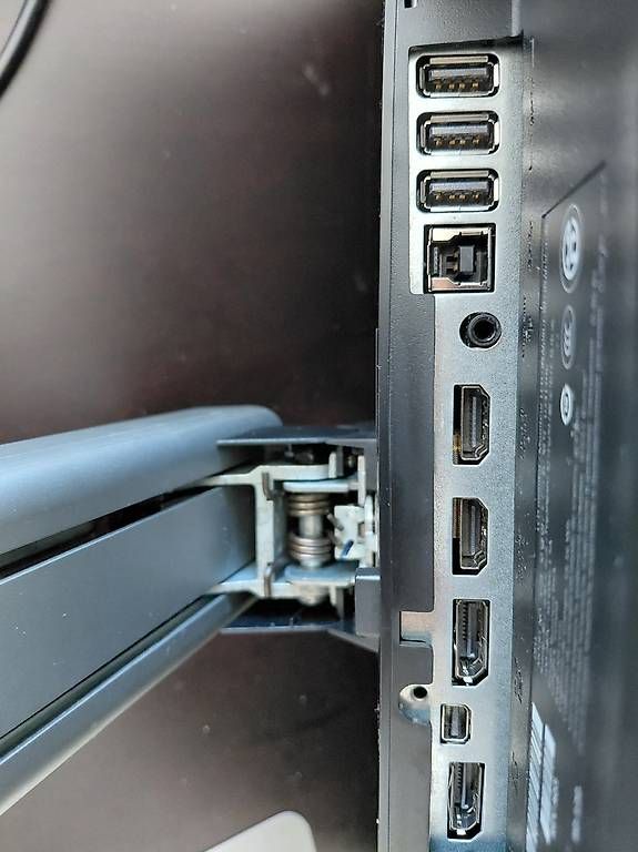 Dell Monitore: Dell Monitor 24" – Gebraucht aus Würenlos von chrigi.5436 1