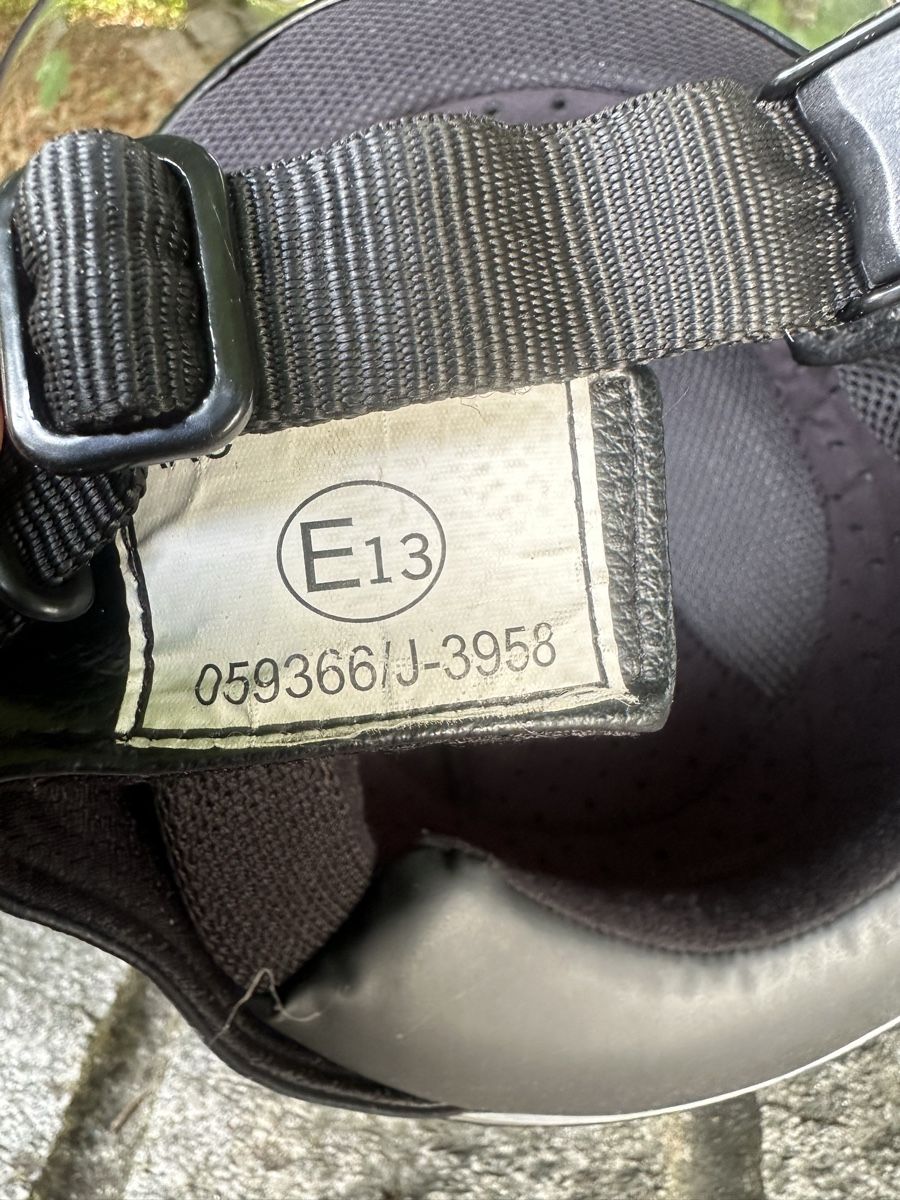 IXS Helme & Visiere: Motorradhelm Kinder ixs schwarz – Gebraucht aus Sursee von Romana6 1