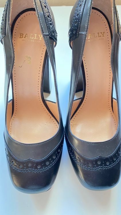Bally Scarpe da donna: Bally Leder Plateau Pumps Gr. 35,5 – Nuovo (secondo la descrizione) da Rothrist venduto da lil_tg5m