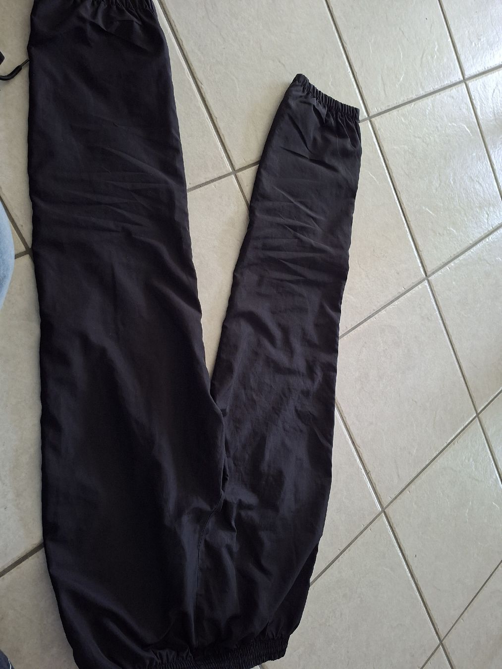 Erima Pantaloni: erima Trainerhose gr 164 – Usato da Thun venduto da Thun67 2