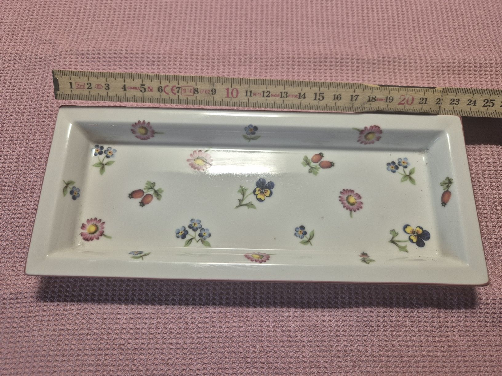 Villeroy & Boch Piatti di portata: Villeroy & Boch  Petit Fleur kl. Tablar – Usato da Birmensdorf ZH venduto da Chbs_2026 2