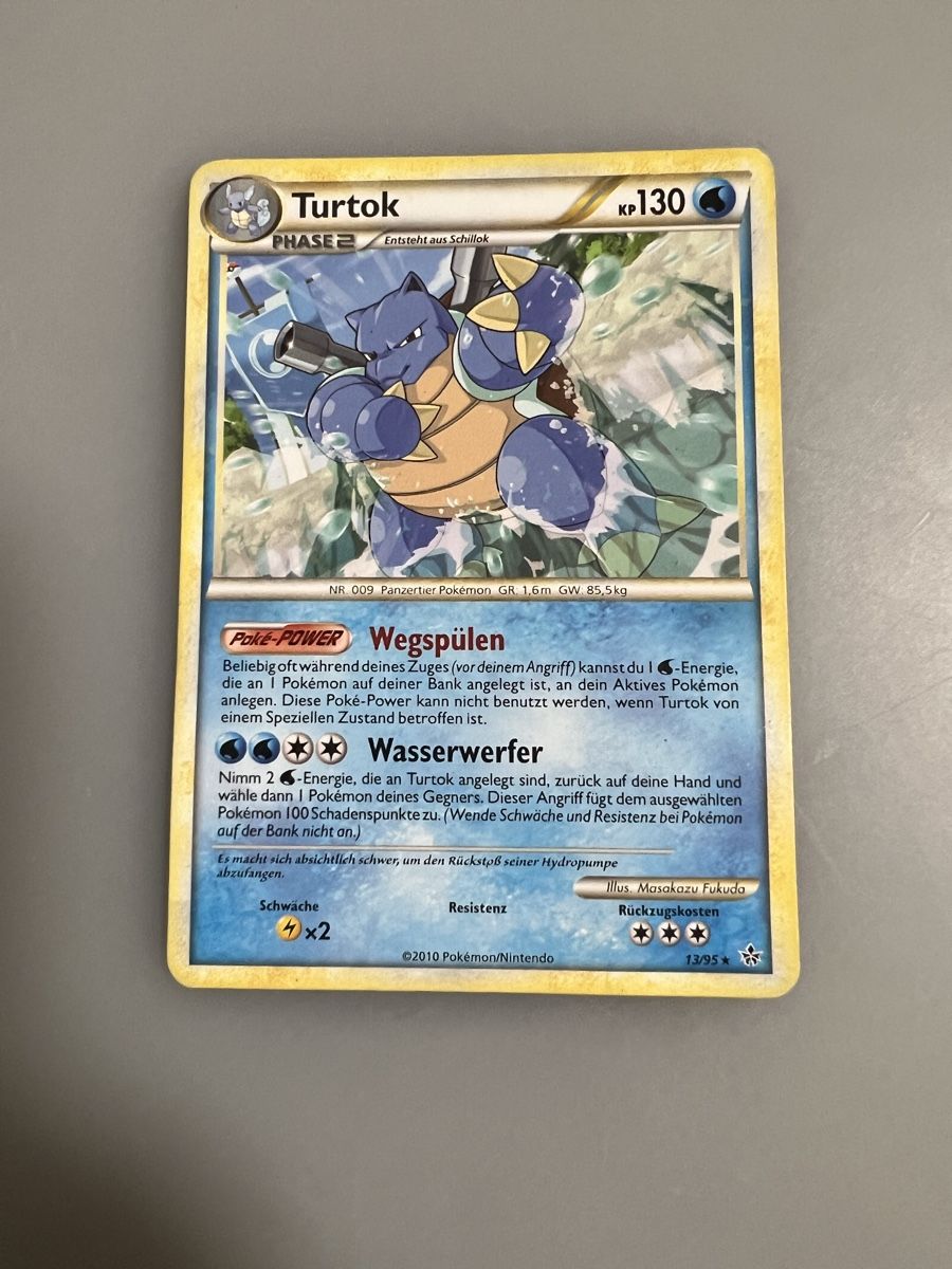 Pokémon Cartes à collectionner: Turtok  – D'occasion à Muttenz par Michugee97
