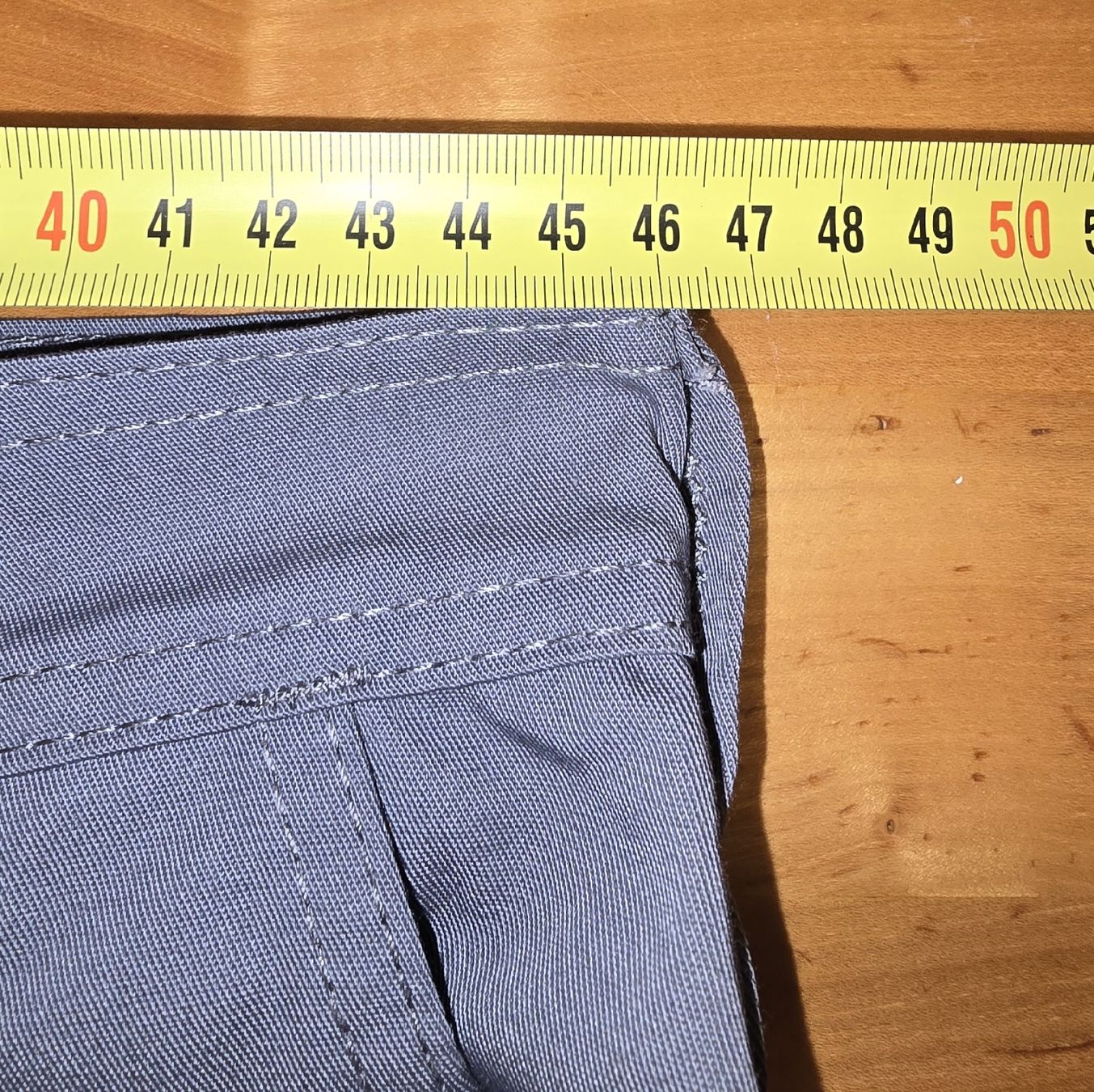 Helly Hansen Pantaloni: Helly Hansen Arbeitshose, Grau, Grösse C52, Top Zustand! – Nuovo e nell'imballaggio originale da Gelterfingen venduto da charly3333 2