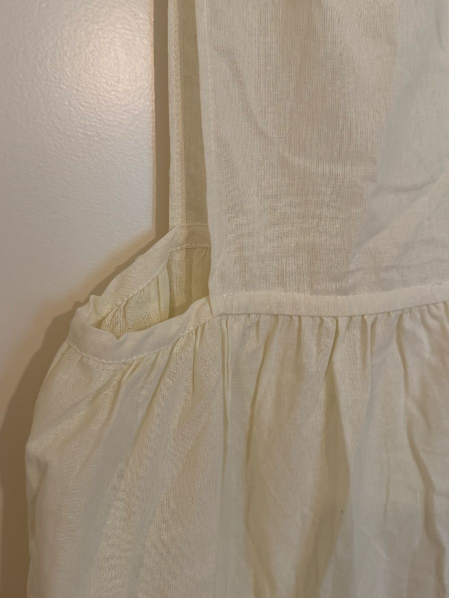 Vestiti: Cremefarbener Leinen-Kleid  – Usato da Luzern venduto da vqu_8gks 2