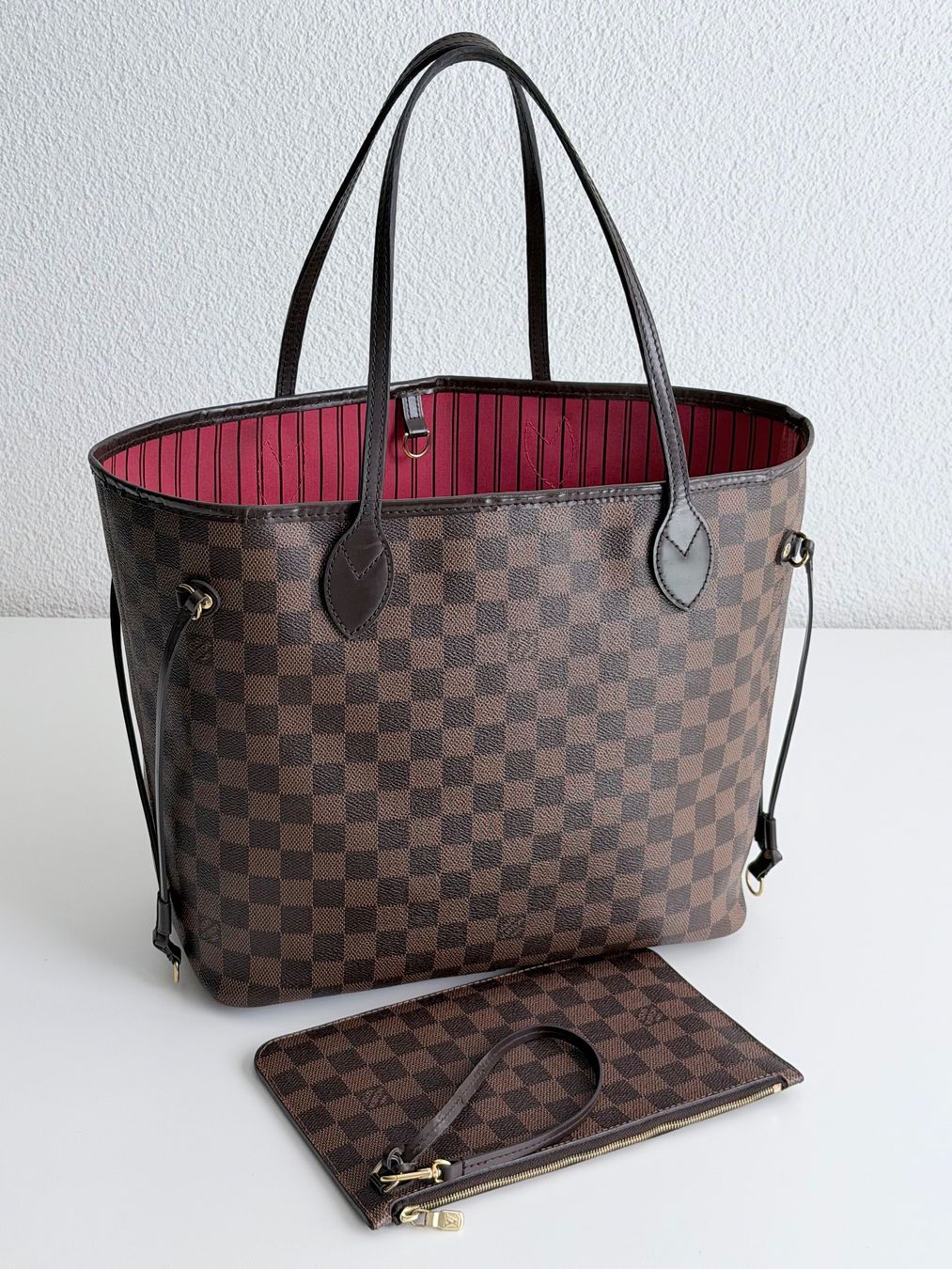 Louis Vuitton Borse da donna: Louis Vuitton Neverfull MM – Usato da Reinach AG venduto da BisMad3 5