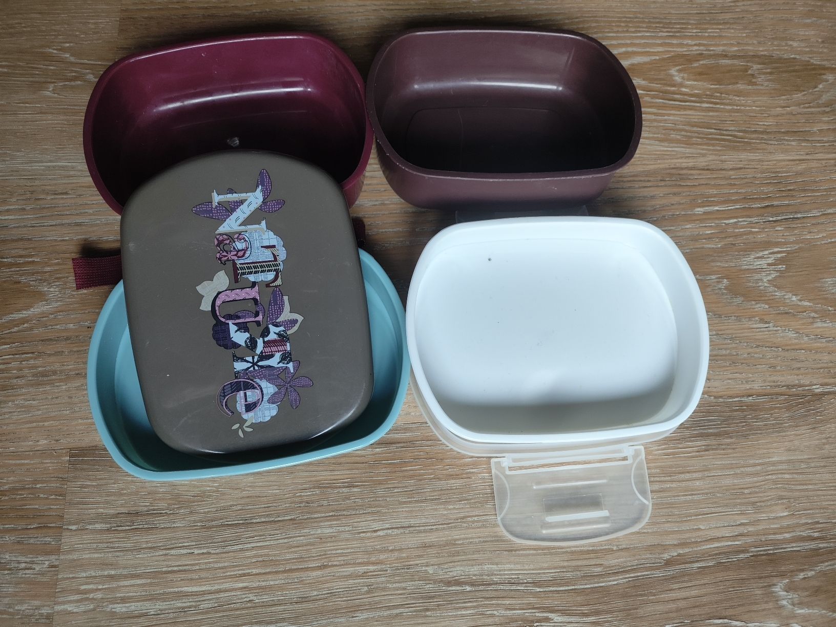 Contenitori & Simili: Lunch-Box – Usato da Winterthur venduto da Ajcps 1