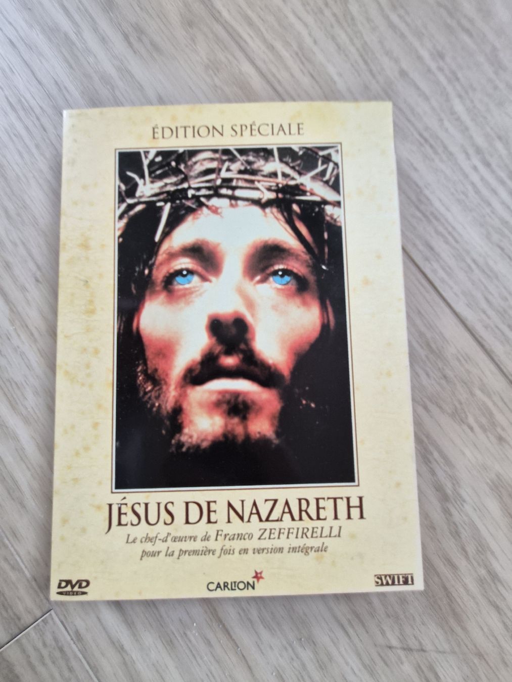 Tutti i DVDs: Jésus de Nazareth Edition Spéciale DVD 2 disques – Usato da La Joux FR venduto da car_ck96