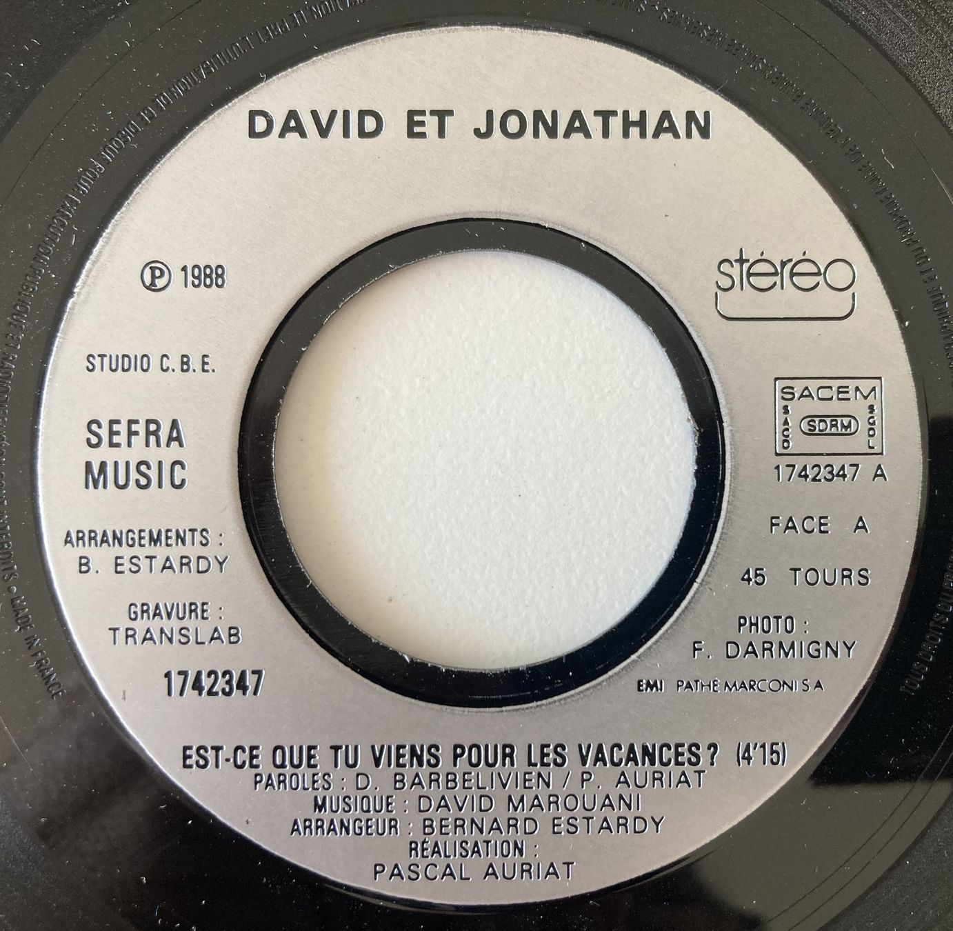 Schallplatten: DAVID ET JONATHAN - EST-CE QUE TU VIENS POUR LES VACANCES ? – Gebraucht aus Bottens von hotter-than-hell 2